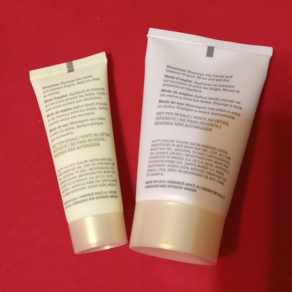 MARY KAY SATIN HANDS SET - Picture 3 of 3